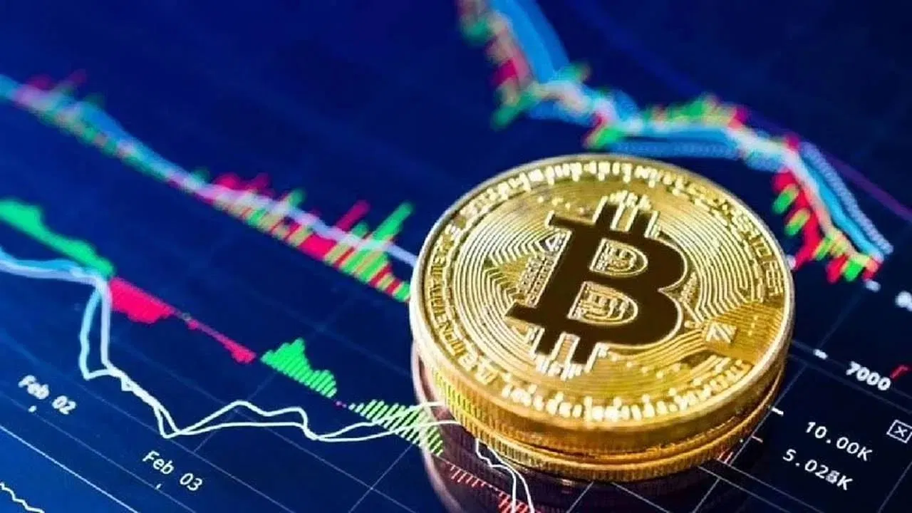 Futuristic digital finance background with Bitcoin and global adoption trends for 2025 – बिटकॉइन का भविष्य और ग्लोबल ट्रेंड्स