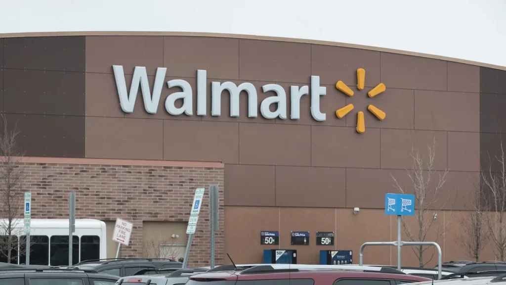 Walmart layoffs
