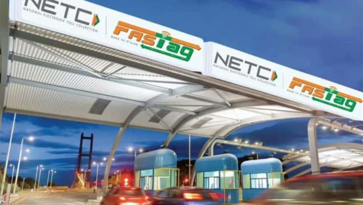 toll plazza