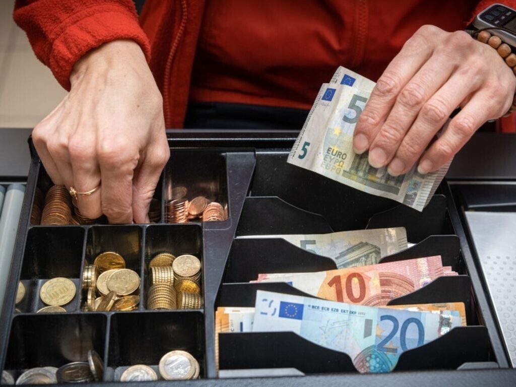 us Cash Transaction Rounding Example
